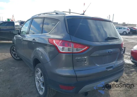 2013 Ford Escape Titanium из США, поврежденный, VIN 1FMCU0J99DUA92556